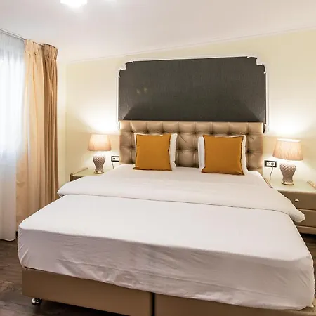 Hotel Akiro Boutique *